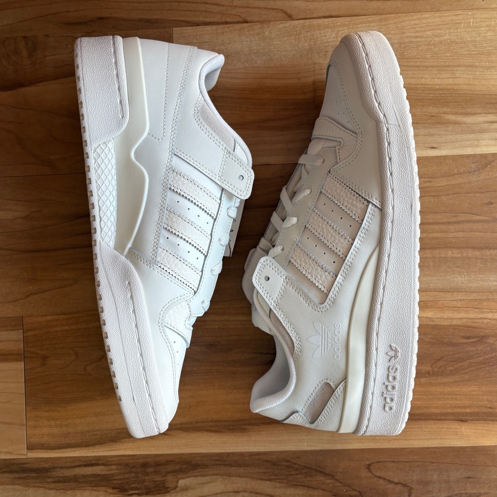 Adidas Forum Low CL Originals White on White Sneakers Men’s Size 11.5 - Picture 5 of 10